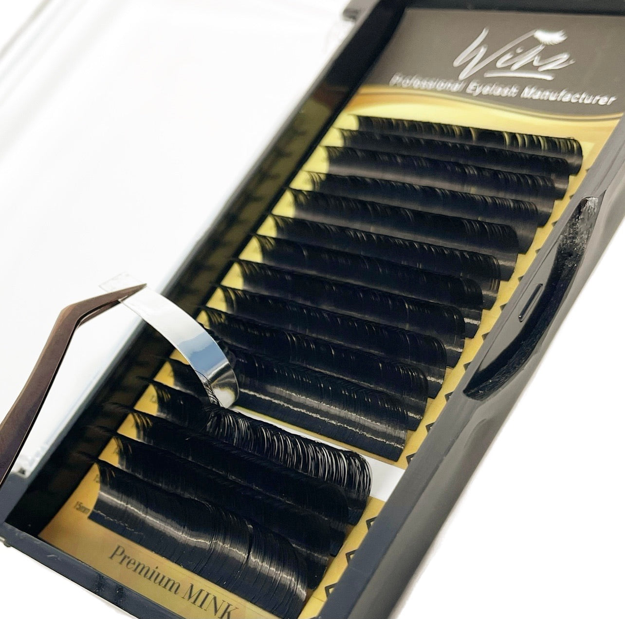 Winz Volume Lash Extensions